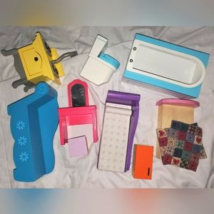 : 9 pc Wooden doll house Furniture stove bathtub toilet couch bed Toy *no dolls*
